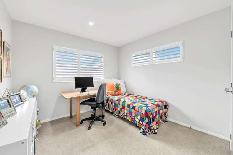 19 Defender Crescent Beachlands_12