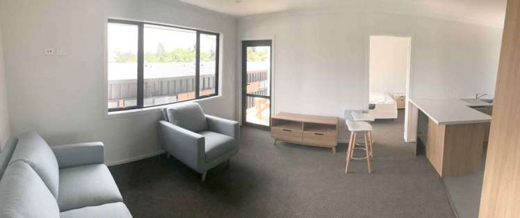 2/572 Grey Street Hamilton East_2