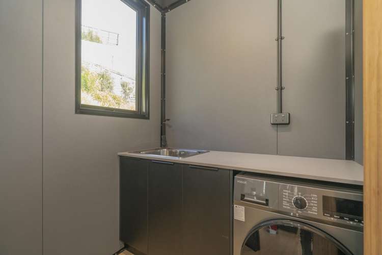 6 Panorama Parade Pauanui_21