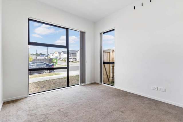 18 Puwha Street Massey_2