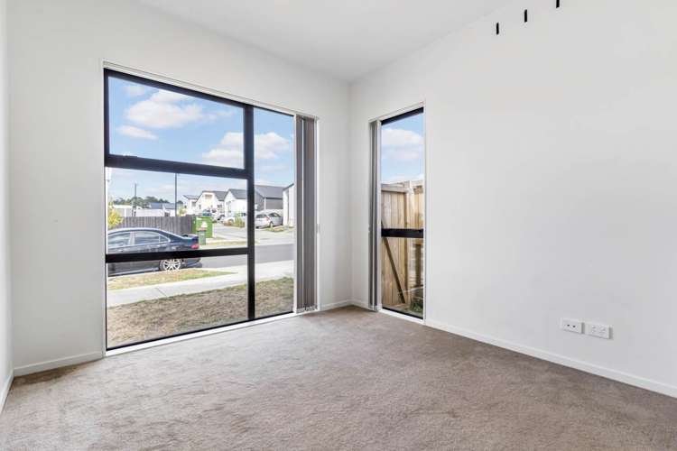 18 Puwha Street Massey_2