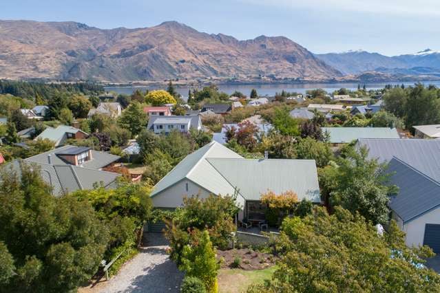 91 Hunter Crescent Wanaka_1