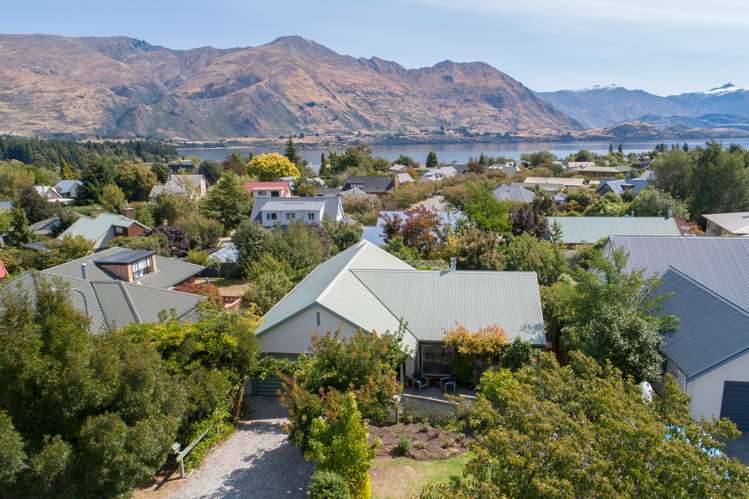 91 Hunter Crescent Wanaka_1