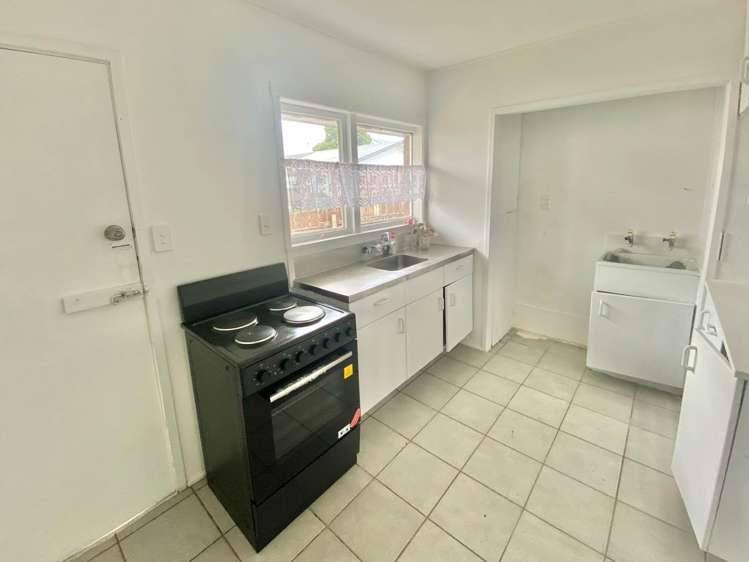 1/59a Fairburn Road Otahuhu_4