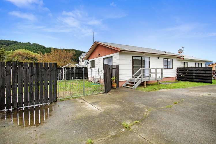 8b Weymouth Grove Wainuiomata_13