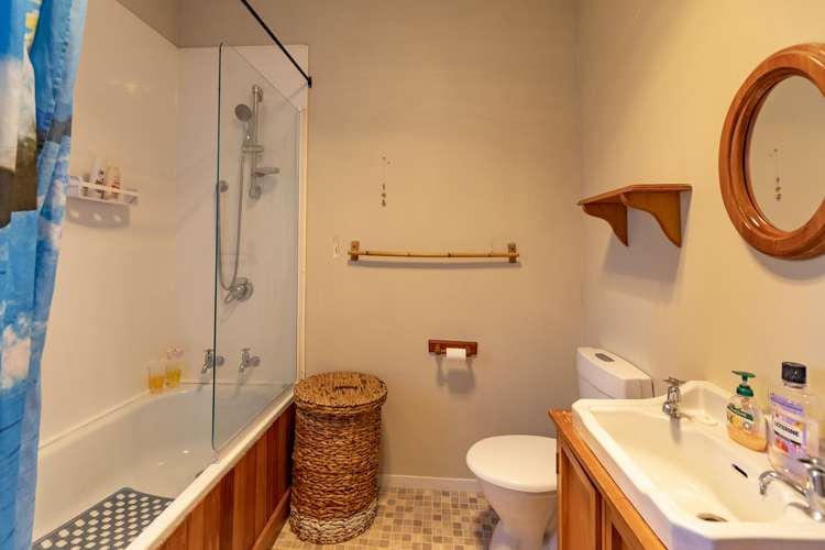 33 Bowling Road Greenmeadows_10