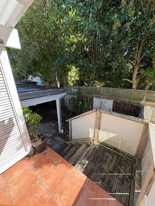 1/144A McLeod Road Te Atatu South_4