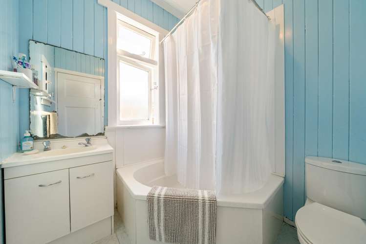 26 Bouverie Street Petone_12