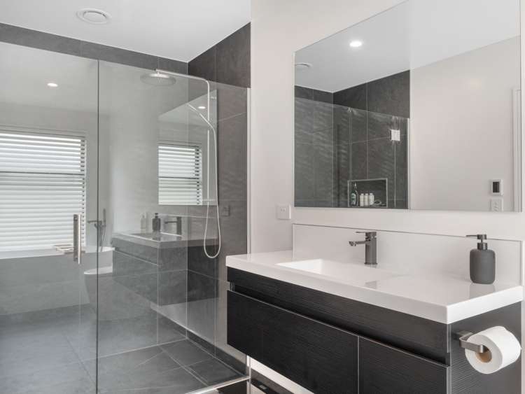 71 Courage Road Amberley_24