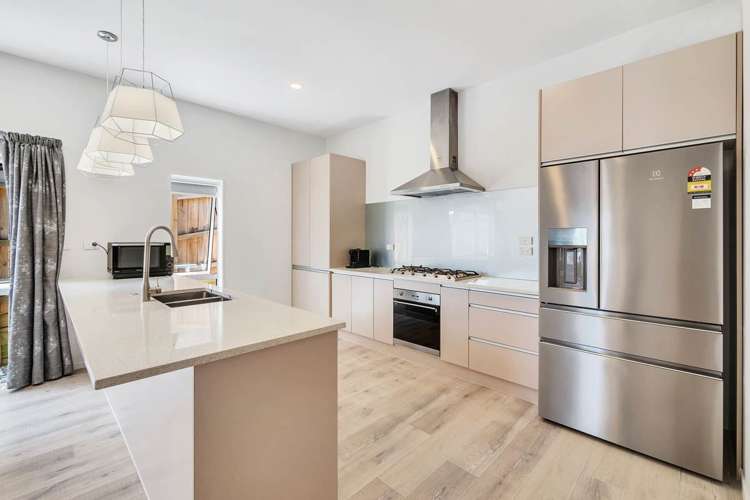 153 Tiriwa Drive Massey_16