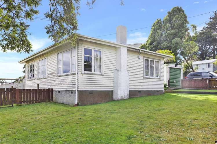 75 Hampshire Street Cannons Creek_0