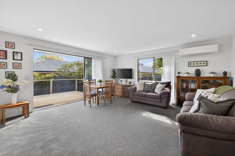 2/110 Hills Road Edgeware_2