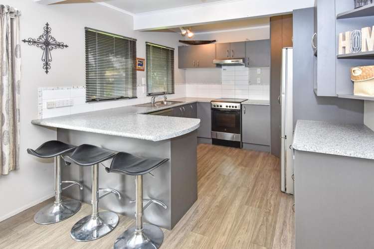 31 Brentford Place Manurewa_5