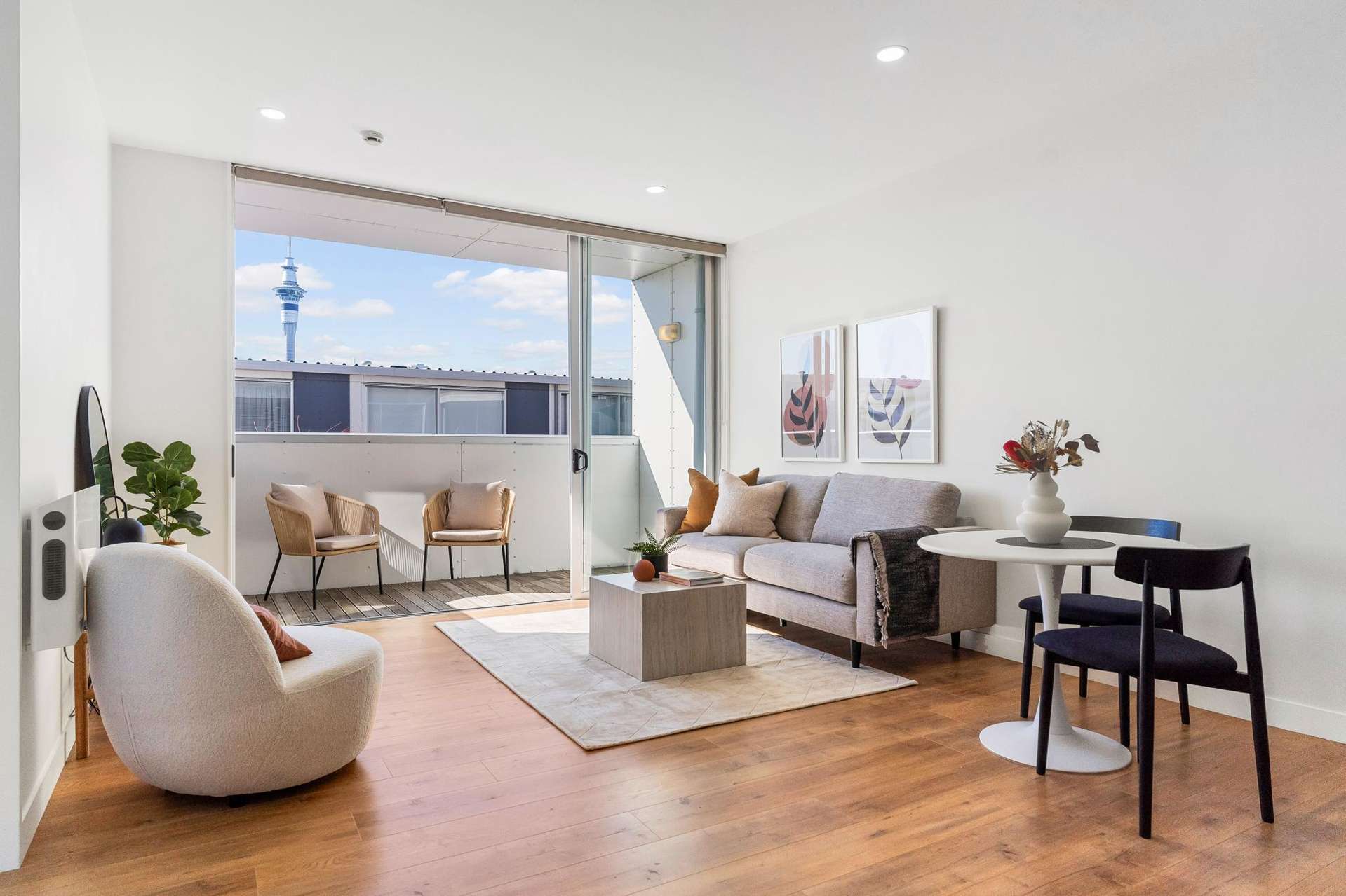 202/22 Fisher-Point Drive Freemans Bay_0