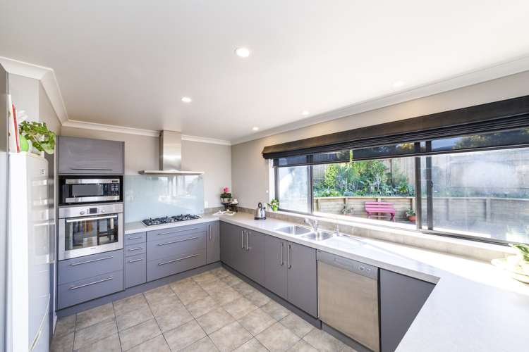 9 Logan Grove Feilding_14