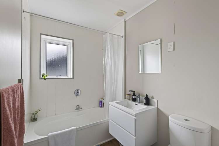 109 Brooklands Road Brooklands_14