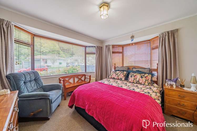 13 Sunny Grove Wainuiomata_11