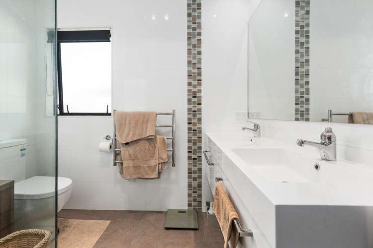 26 Lowburn Place Clover Park_15