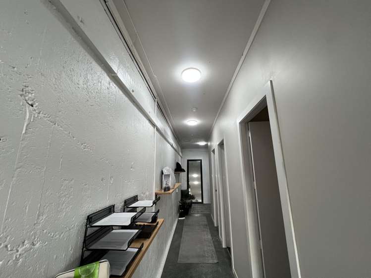 126 The Parade Island Bay_5