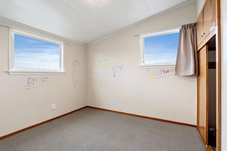 1 and 2/51 Portsmouth Street and 1 and 2/73 Hampshire Street Aranui_4