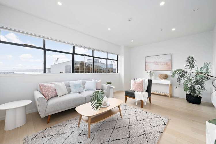 4A/163 Thorndon Quay_0