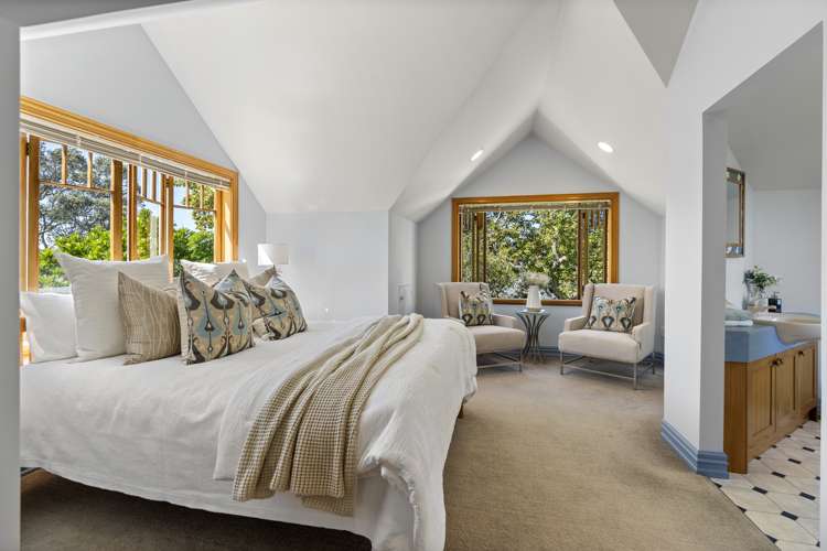 5 Mozeley Avenue Devonport_16