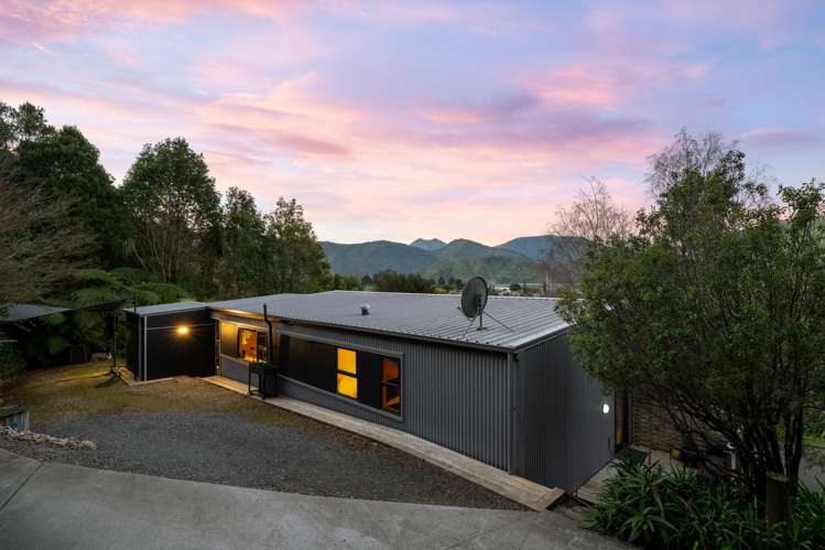 13b Beach Place Havelock_25