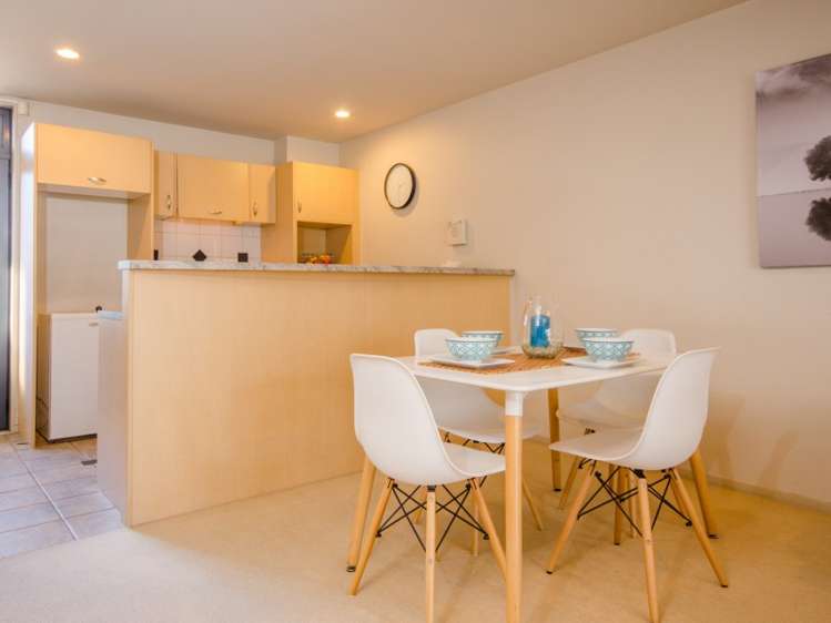 37/8 Soljak Place Mount Albert_5