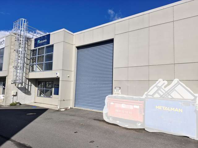 17/21 Railside Place Dinsdale_1