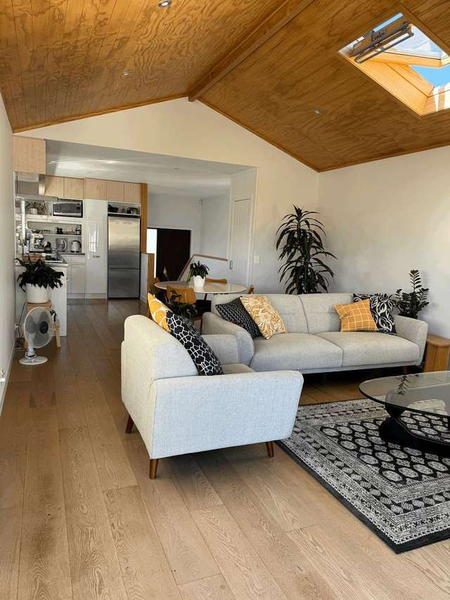 2/64 Maskell Street St Heliers_1