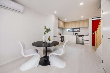29/21 Von Sturmer Street_4