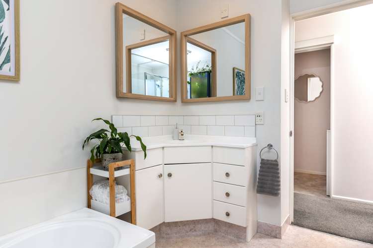 126a Cleghorn Street Redwoodtown_13