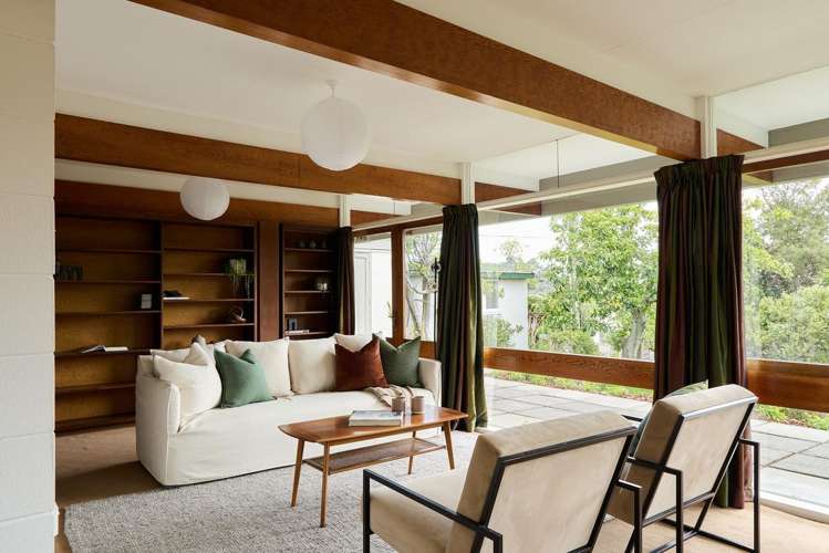 110 Huntsbury Avenue Huntsbury_10