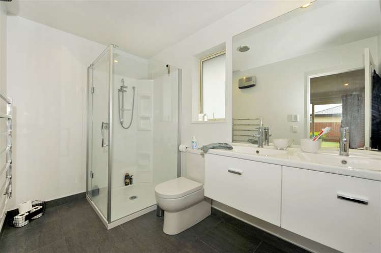 6 Augustine Drive Aidanfield_7