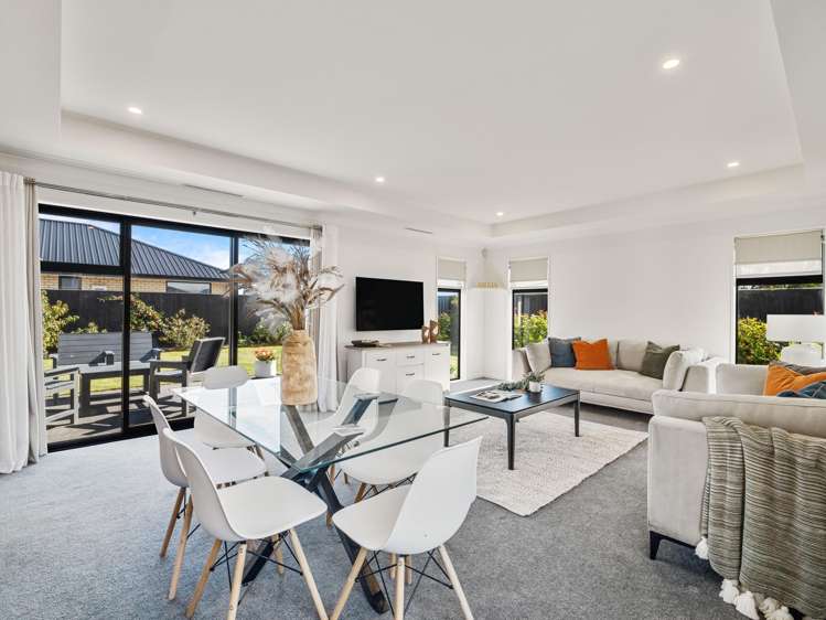 15 Kens Lane Lincoln_13