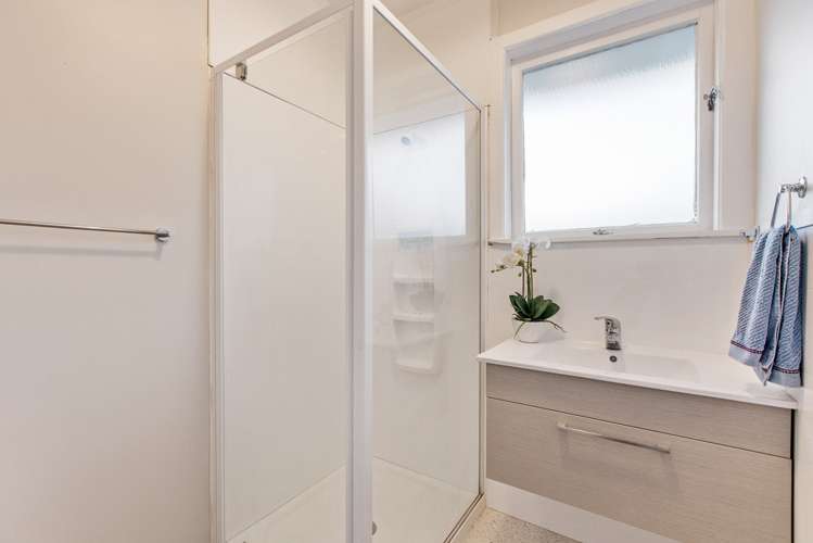 6 Ranch Avenue Beach Haven_5