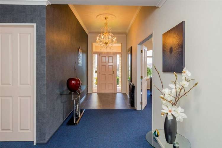 7 Lynch Grove Levin_14