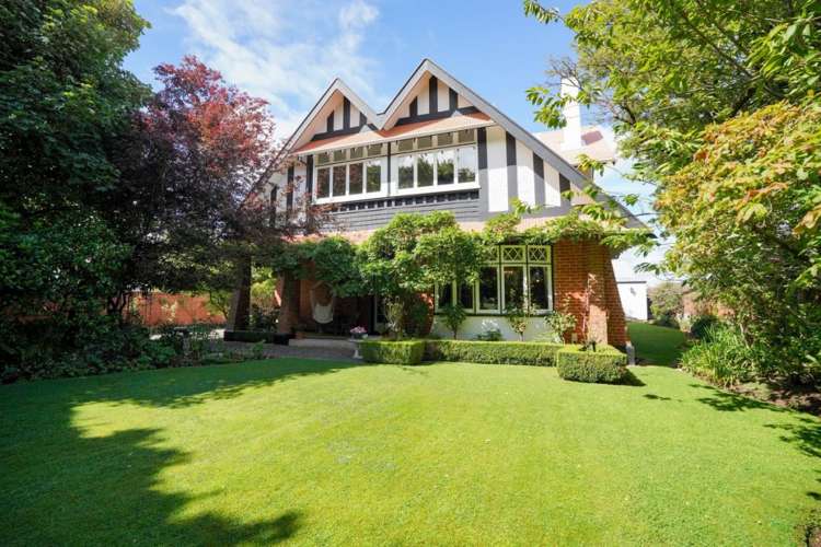 81 Avenal Street_0