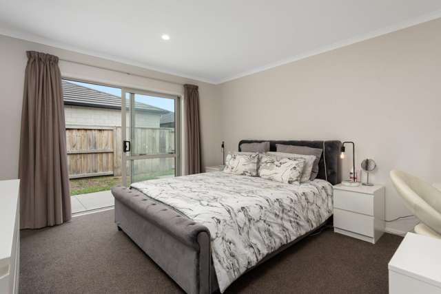 6 Teachers Court 1131_4