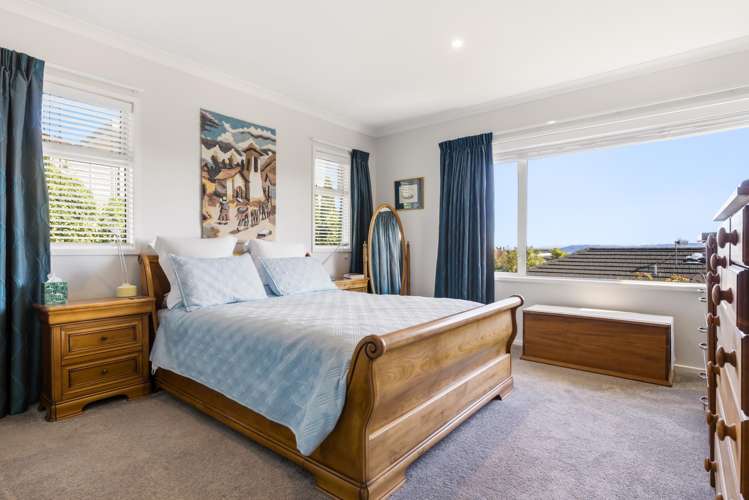 16 Botanical Heights Drive Waipahihi_8