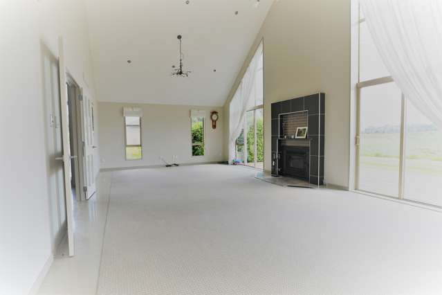 69 Jean Mackay Place Dairy Flat_3