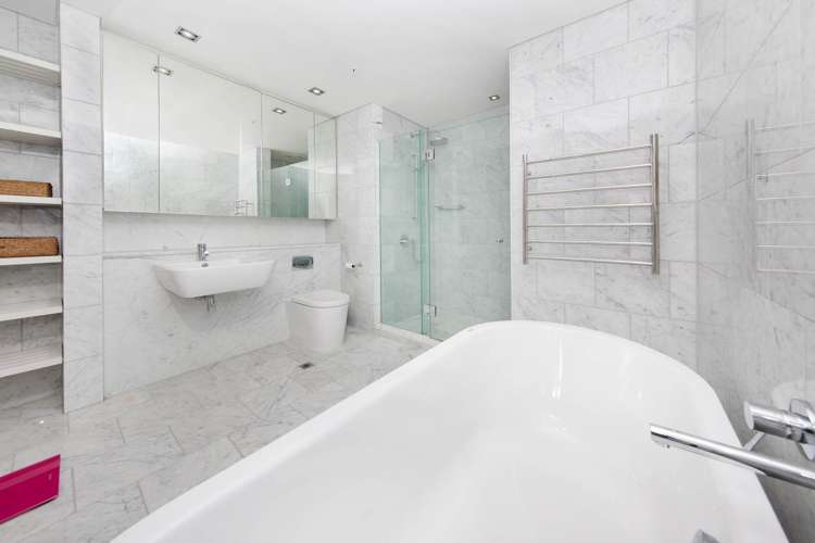 1803/26 Albert Street Auckland Central_11