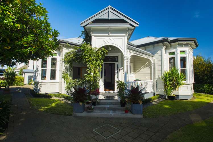 28 Russell Street Whataupoko_0