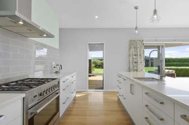 14 Whitcombe Place_2
