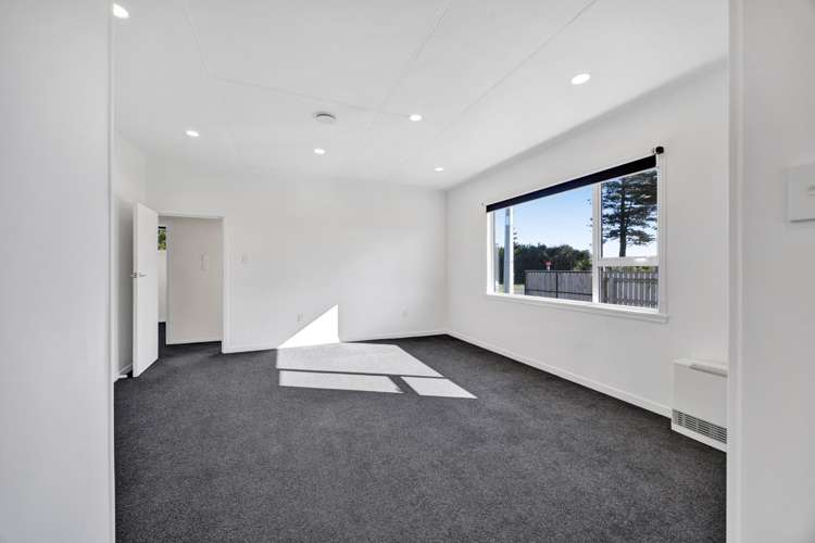 23 Longfellow Road Opunake_19