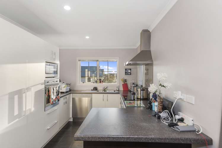 7 Queens Park Crescent Frankton_16