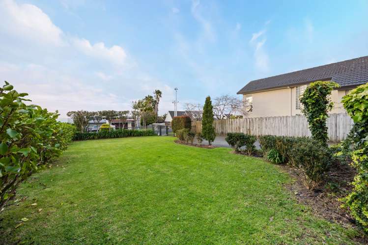 24 Takutai Avenue Bucklands Beach_34
