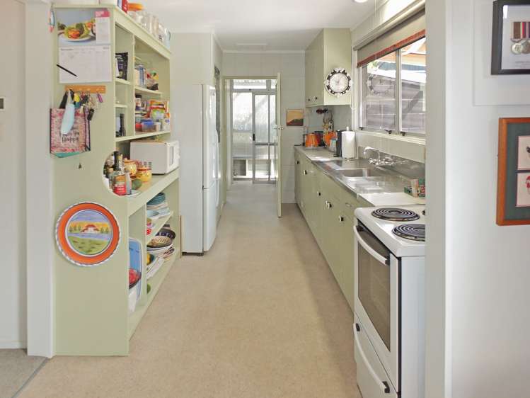 3 Edinburgh Terrace Foxton Beach_6