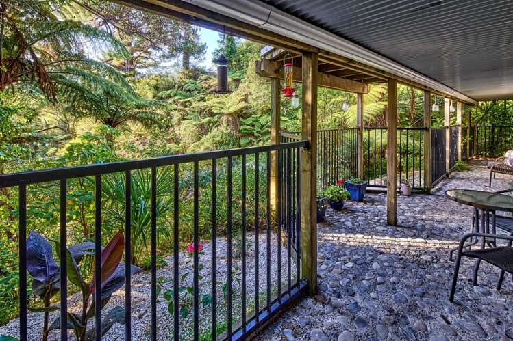 194 Eastern Hutt Road Taita_20