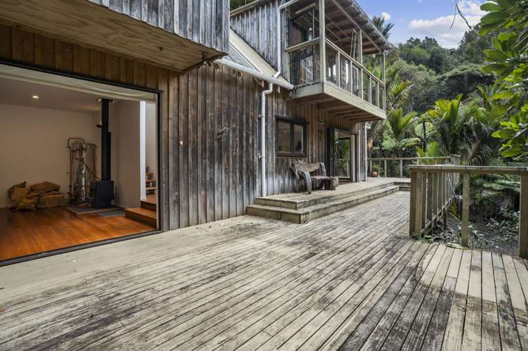 40 Lone Kauri Road Karekare_8